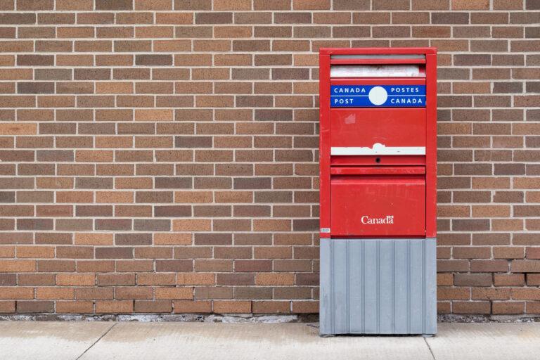 Canada Post Reports New Data Breach Affecting 950,000 Canadians