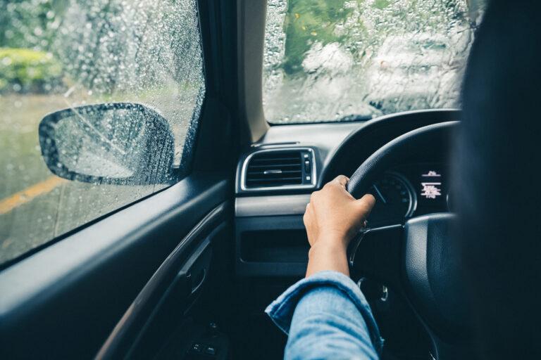 Safety Tips While Driving in the Rain