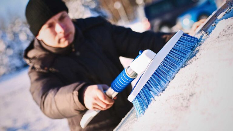 The Importance of Cleaning Your Car Off Properly in Winter Weather